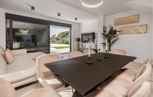 Banjol House | Awesome Home In Banjol