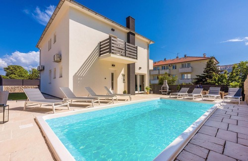Baska House | Awesome home in Baska