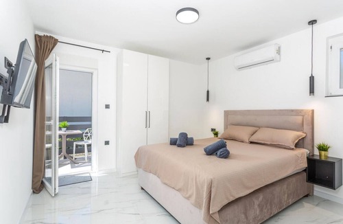 Baska House | Awesome home in Baska