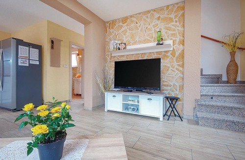 Barbariga House | Awesome home in Betiga