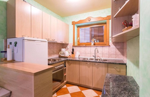 Cacinci House | Awesome home in Cacinci