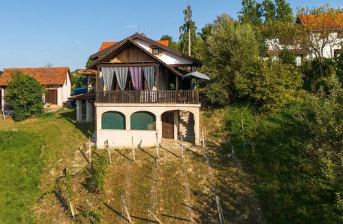 Donja Stubica House | Awesome home in Donja Stubica