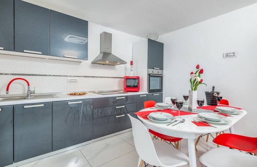 Klimno House | Awesome home in Dobrinj