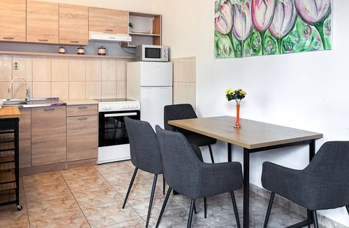 Donji Humac House | Awesome home in Donji Humac