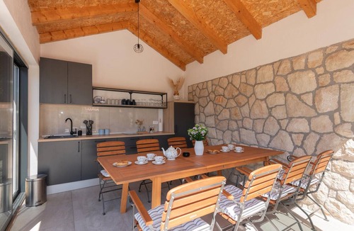 Imotski House | Awesome home in Glavina Donja