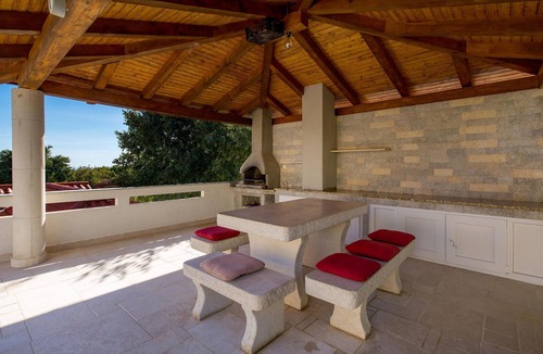 Garica House | Awesome home in Garica