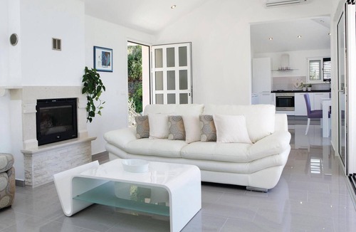 Vela Luka House | Awesome home in Gradina