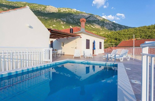 Dubravka House | Awesome home in Gruda