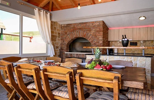Donji Prolozac House | Awesome home in Donji Prolozac