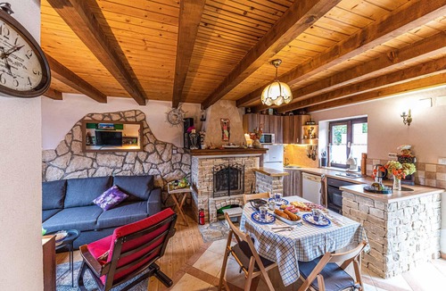 Veliki Drvenik House | Awesome home in Drvenik Veliki