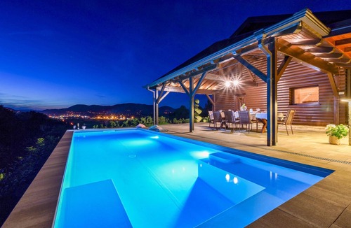 Lepajci House | Awesome home in Gornja Pacetina with sauna