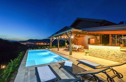 Lepajci House | Awesome home in Gornja Pacetina with sauna