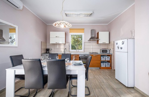 Sorici House | Awesome home in Sorici-Kanfanar