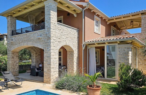 Kastelir House | Awesome home in Kastelir with private swimming pool, can be inside or outside