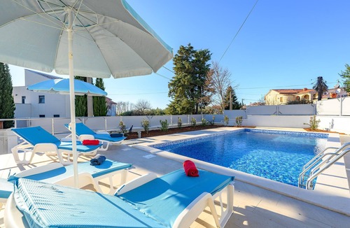 Kastelir-Labinci House | Awesome home in Kastelir
