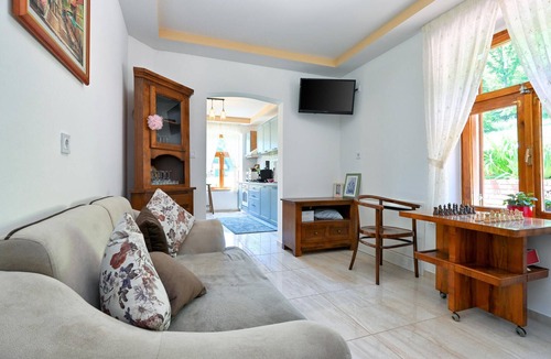 Konjscina House | Awesome home in Konjscina