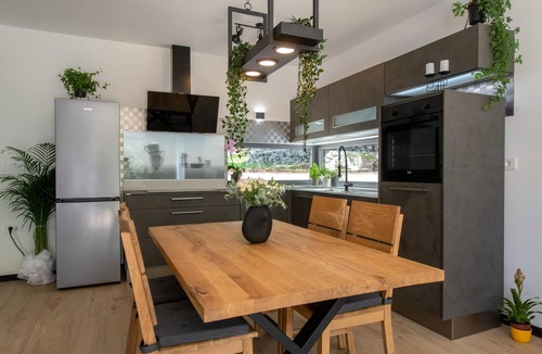 Boljevici House | Awesome home in Krsan with sauna
