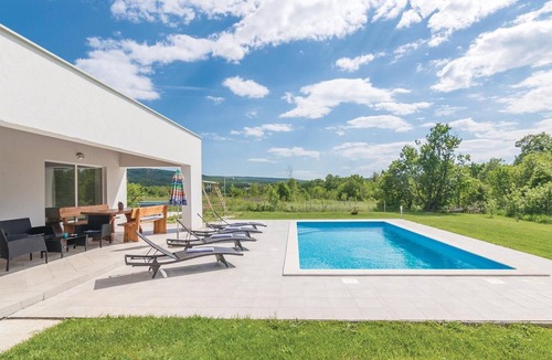 Kapelica House | Awesome home in Labin