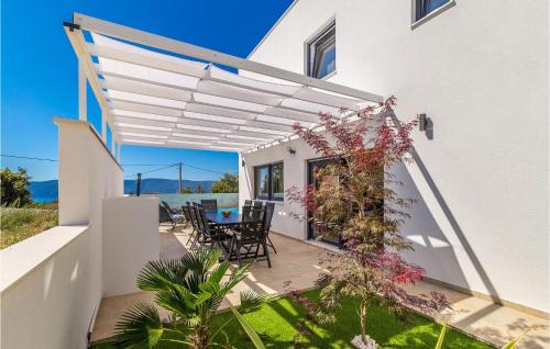 Linardici House | Awesome Home In Linardici
