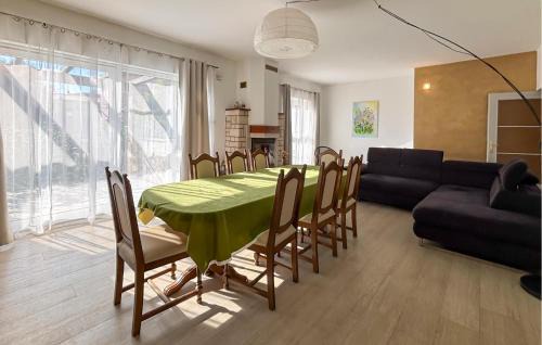 Liznjan House | Awesome Home In Liznjan