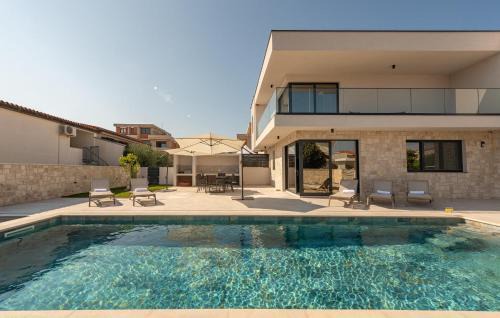 Mandre House | Awesome Home In Mandre