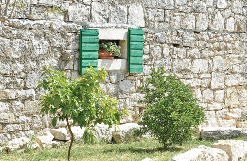 Pakostane House | Awesome home in Pakostane