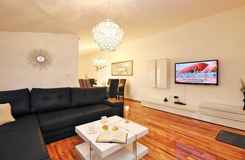 Pakostane House | Awesome home in Pakostane