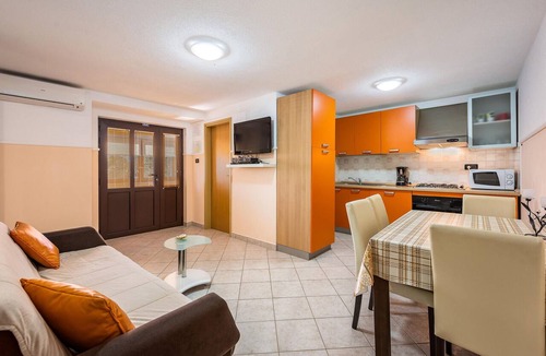 Lindar House | Awesome home in Pazin