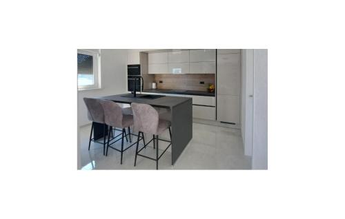 Pirovac House | Awesome Home In Pirovac With Private Swimming Pool, Can Be Inside Or Outside
