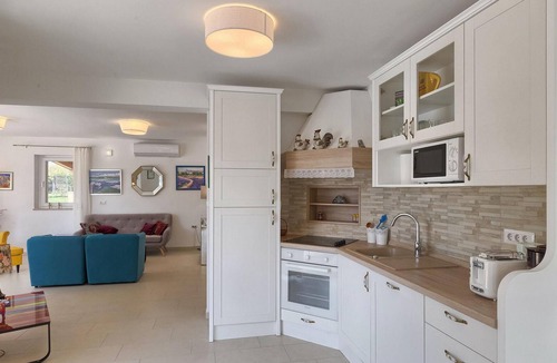 Vosteni House | Awesome home in Porec