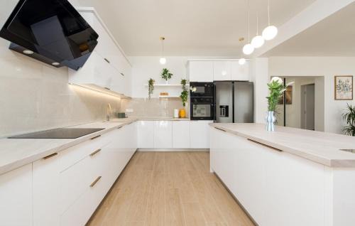 Posedarje House | Awesome Home In Posedarje