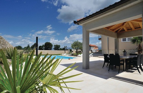 Pridraga House | Awesome home in Pridraga
