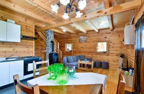 Breznik Plesivicki House | Awesome home in Radakovo with sauna