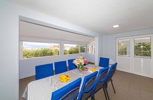 Slatine House | Awesome home in Slatine