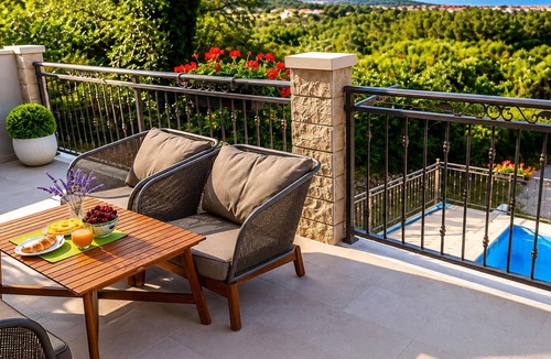 Solin House | Awesome home in Solin