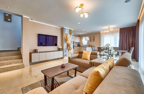 Brgod House | Awesome home in Trget