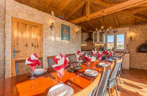 Turanj House | Awesome home in Turanj