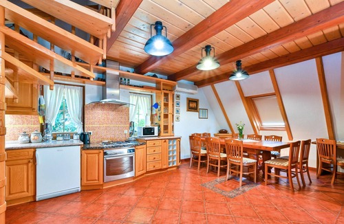 Donja Voca House | Awesome home in Varazdin with sauna