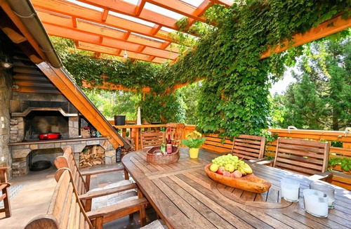 Donja Voca House | Awesome home in Varazdin with sauna