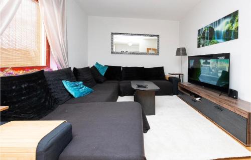 Kaptol House | Awesome Home In Velika With Heated Swimming Pool