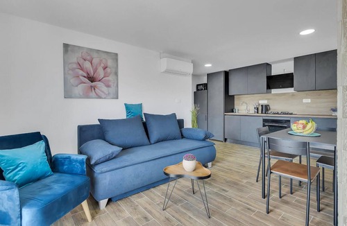 Vrgorac House | Awesome home in Vrgorac