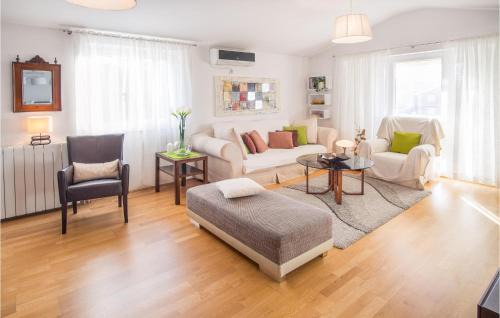Malinska Apartment | Beach Front Apartment In Sveti Vid Miholjice