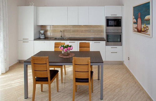 Novalja Apartment | Beach front apartment in Novalja