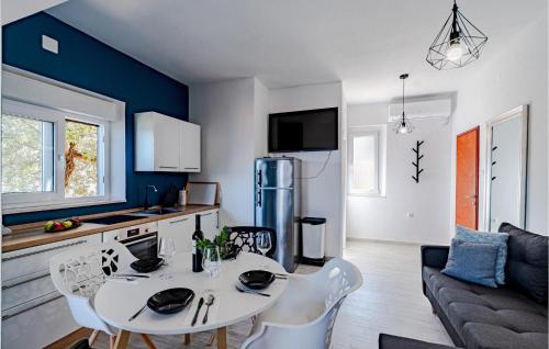 Prigradica Apartment | Beach Front Apartment In Prigradica