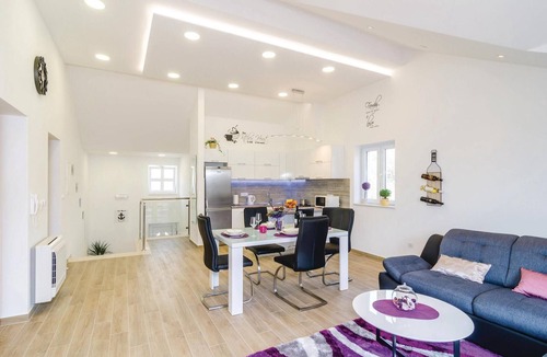 Zupa dubrovacka Apartment | Beach front apartment in Cibaca with WiFi