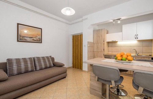 Kampor Apartment | Beach front apartment in Kampor