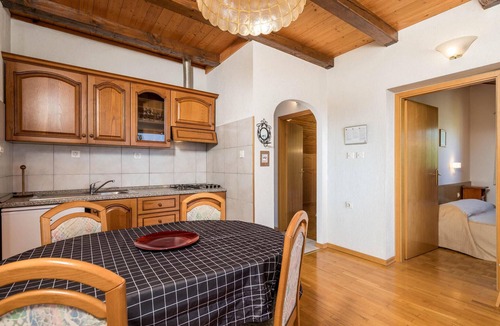Ika Apartment | Beach front apartment in Lovran