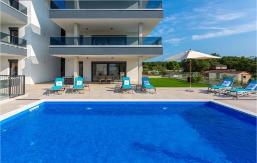Milcetici Apartment | Beach Front Apartment In Malinska