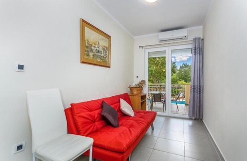 Krk Apartment | Beach Front Apartment In Pinezici