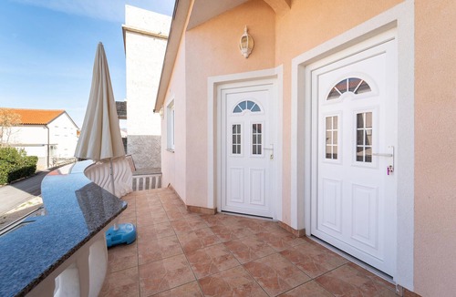 Vir Apartment | Beach front apartment in Vir with WiFi